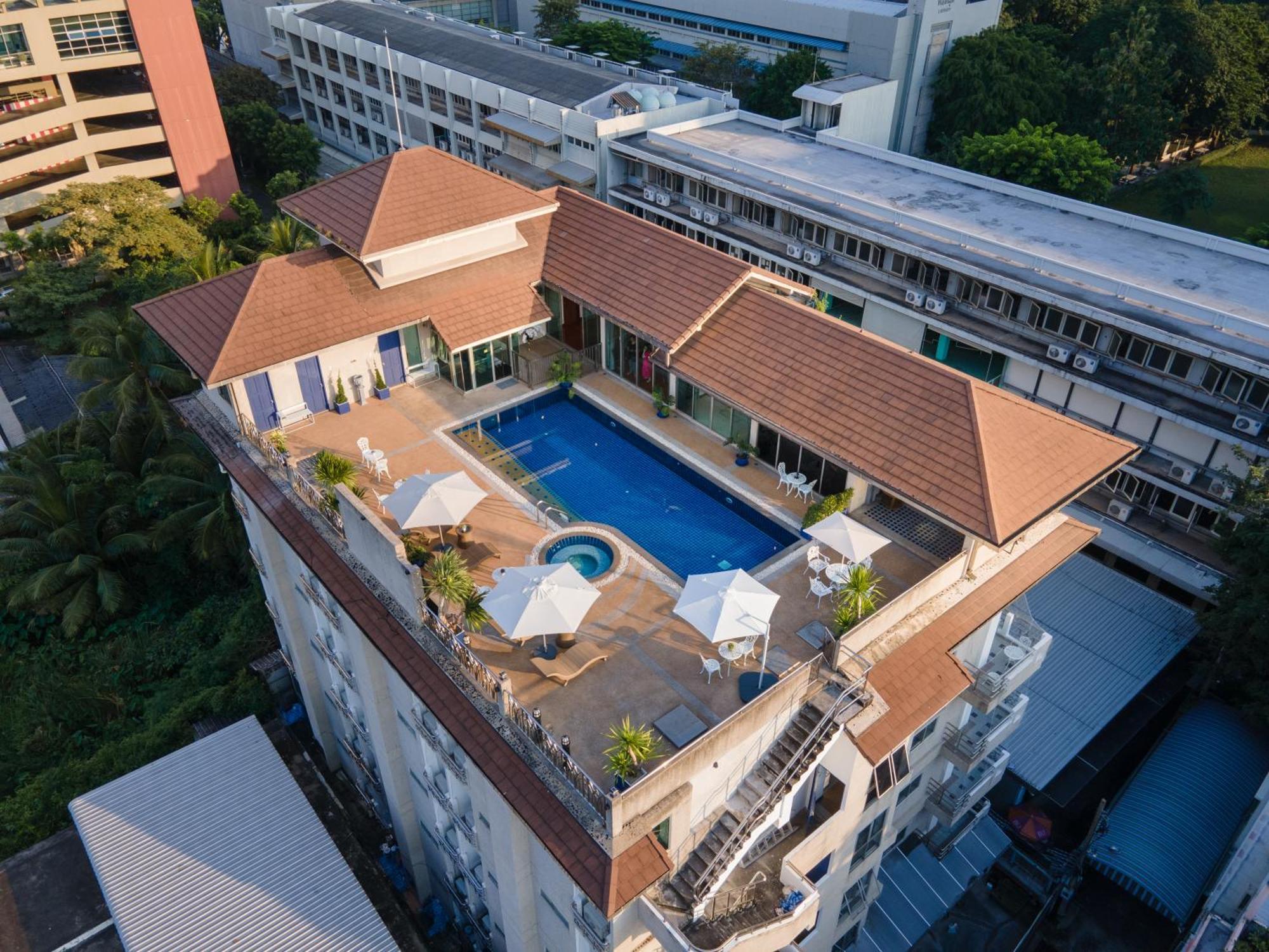 Capitel Rama 4 Aparthotel Banguecoque Exterior foto